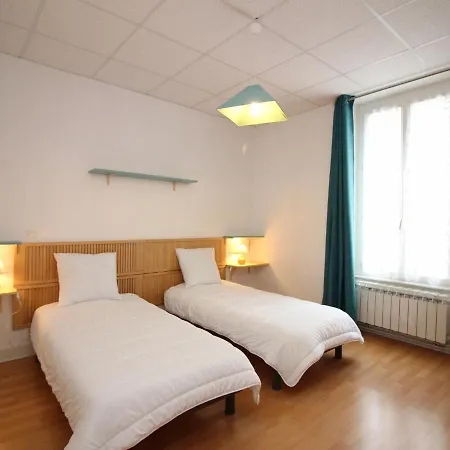 Lumineux T4 A La Bourboule, 6 Pers, Proche Centre, Equipe, Cour Privee, 68m² - Fr-1-608-39 Apartment