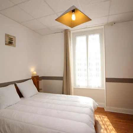 Apartment Lumineux T4 A La Bourboule, 6 Pers, Proche Centre, Equipe, Cour Privee, 68m² - Fr-1-608-39 *
